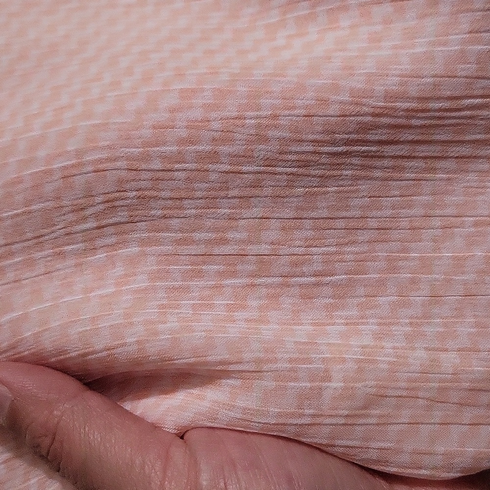 EUC Pink and White Sheer Sleeveless Top - Picture 6 of 6
